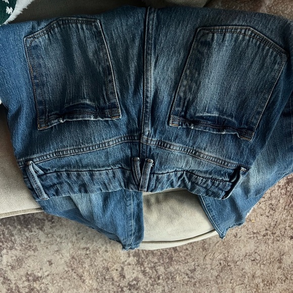 Good American High Waisted Size 4 Fringe Hem Jeans - Picture 3 of 8